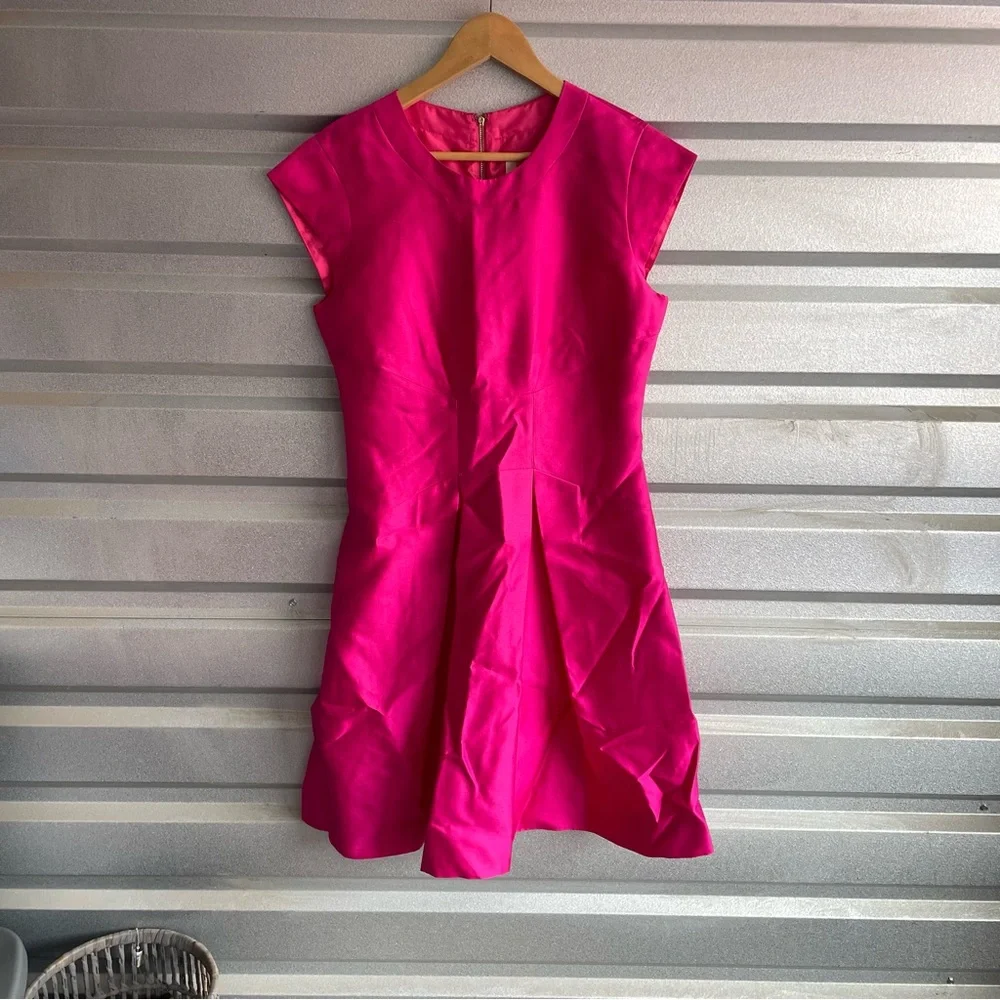 Kate Spade NWT vail dress day disco in vivid snapdragon